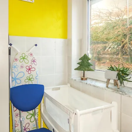 Homestay - Stilvolle Wohnung In Buedingen Apartamento Büdingen